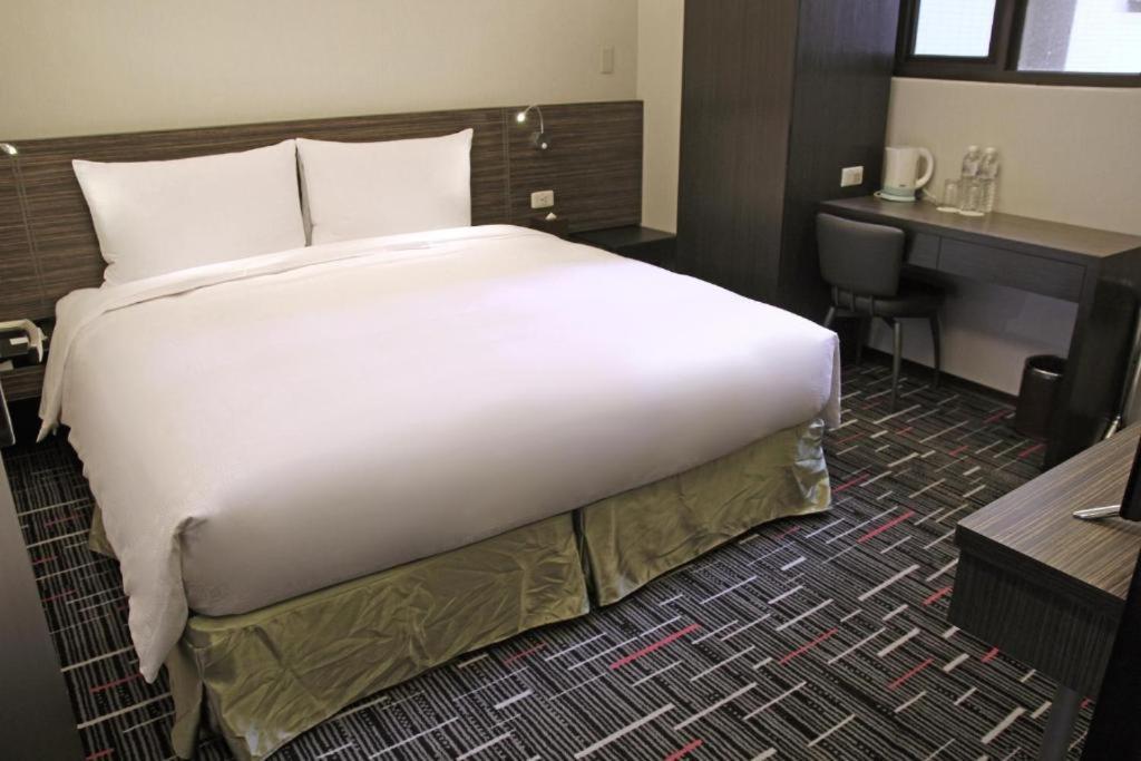 Capital Hotel Songshan Taipei Extérieur photo