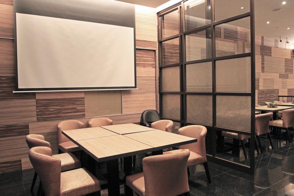 Capital Hotel Songshan Taipei Extérieur photo